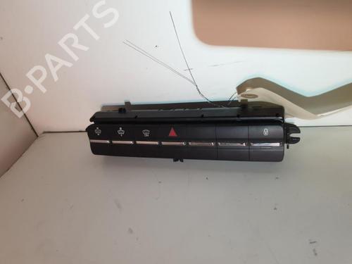 Used Warning switch Warning switch PEUGEOT 5008 (0U_, 0E_) 2.0 HDi 150 / BlueHDi 150 (150 hp) 26416637 26416637