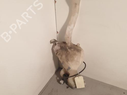 Réservoir lave-glace PEUGEOT 3008 I MPV (0U_) 1.6 HDi (109 hp) 26427593