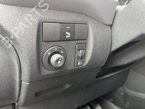 mirror-switch-peugeot-partner-box-bodympv-5_-g_-1996-36521305 main image