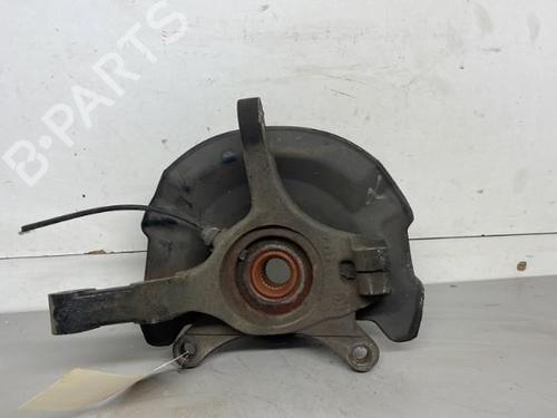 Used Right front steering knuckle Right front steering knuckle SUZUKI SWIFT III (MZ, EZ) 1.3 DDiS (RS413D) (75 hp) 26416073 26416073