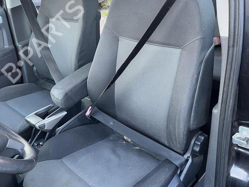 Used Seat buckle OPEL ZAFIRA / ZAFIRA FAMILY B (A05) 1.9 CDTI (M75) (150 hp) 31362260