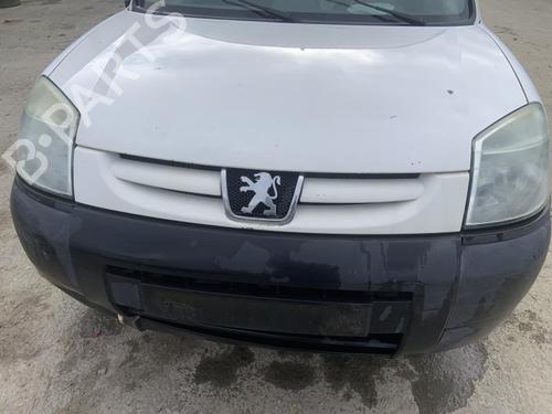 Used Grille PEUGEOT PARTNER MPV (5_, G_) 2.0 HDI (90 hp) 26417180