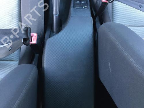 Used Middle console Middle console SEAT ALTEA (5P1) 1.9 TDI (105 hp) 29638519 29638519