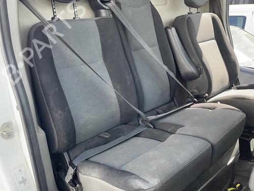 Stol høyre foran Stol høyre foran RENAULT MASTER III Van (FV) 2.3 dCi 125 FWD (FV0C, FV0D, FV0G, FV0H, FV0J, FV0K,... (125 hp) 34242296 34242296