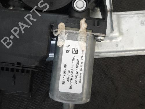 Front right window mechanism PEUGEOT 2008 I (CU_) 1.2 PureTech 82 | BP26422347C23