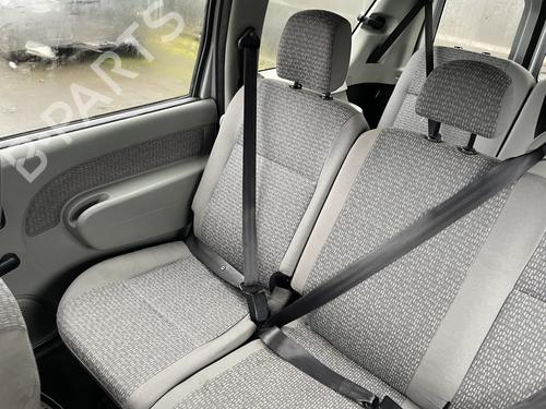 Siège arrière DACIA LOGAN MCV (KS_) 1.5 dCi (KS0W) (86 hp) 32093901