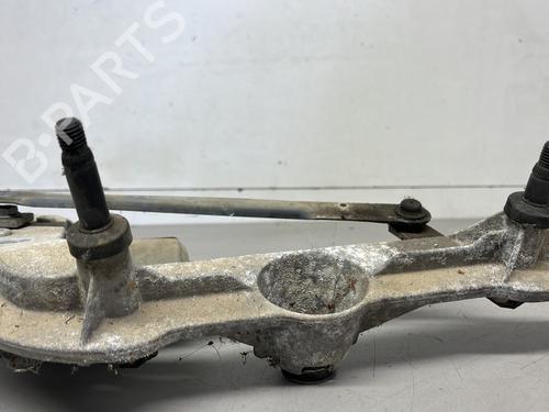 Used Front wiper motor Front wiper motor RENAULT ZOE (BFM_) ZOE (88 hp) 28815962 28815962