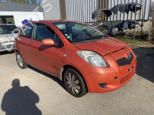 Front left window mechanism TOYOTA YARIS (_P9_) 1.4 D-4D (NLP90_, NLP90R) | BP26428106C22