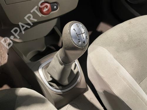 Middle console RENAULT CLIO III (BR0/1, CR0/1) 1.5 dCi (BR17, CR17) | BP32341720I22