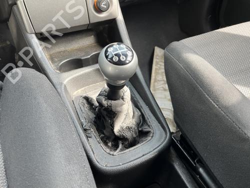 Levier de vitesses Levier de vitesses OPEL ZAFIRA A MPV (T98) 2.2 DTI 16V (F75) (125 hp) 36443136 36443136