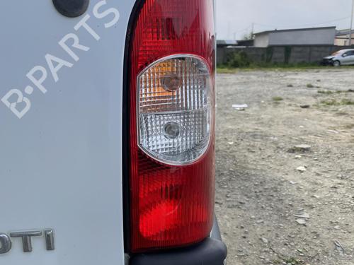 Højre baglygte OPEL MOVANO A Van (X70) 2.5 CDTI (FD) (101 hp) 28080263