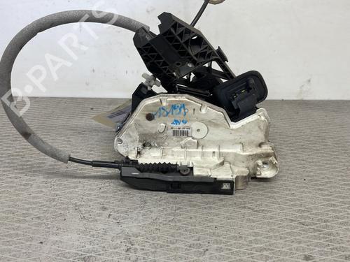 Used Front left lock Front left lock VW GOLF VI (5K1) 2.0 TDI (110 hp) 32416763 32416763