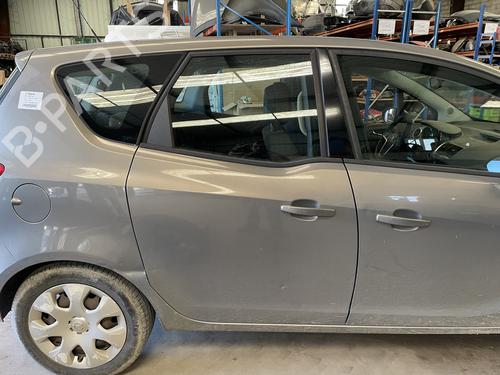 Used Rear right window mechanism Rear right window mechanism OPEL MERIVA B MPV (S10) 1.4 (75) (120 hp) 26420841 26420841