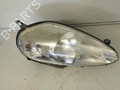 Right headlight FIAT GRANDE PUNTO (199_) 1.3 D Multijet | BP26427074C29