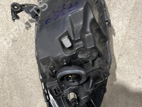 Right headlight NISSAN MICRA III (K12) 1.2 16V | BP30882890C29 