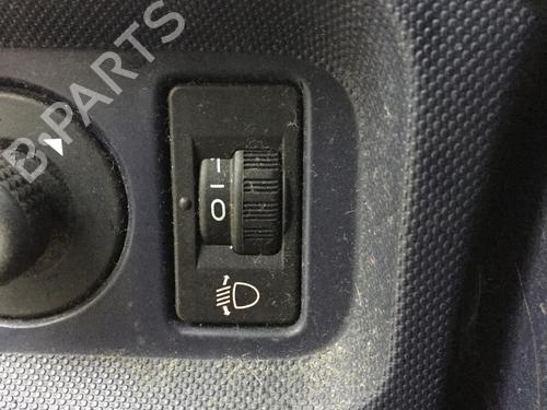 Commande de phare PEUGEOT 1007 (KM_) 1.4 HDi (68 hp) 30177027