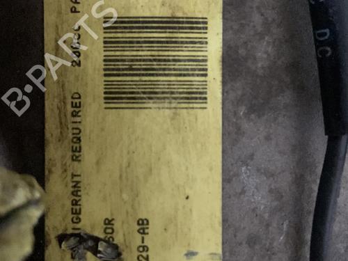 Used AC compressor AC compressor FORD FIESTA V (JH_, JD_) 1.4 16V (80 hp) 26422595 26422595