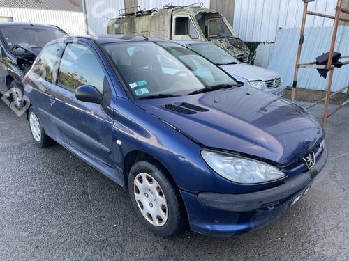 Middle console PEUGEOT 206 Hatchback (2A/C) 1.4 HDi eco 70 | BP32451963I22 