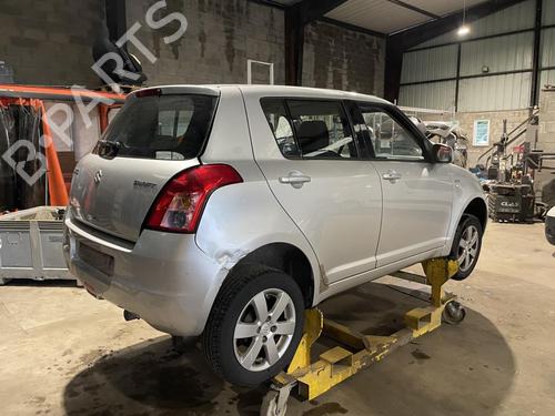 Venstre bak lås SUZUKI SWIFT III (MZ, EZ) 1.3 DDiS (RS413D) | BP26426798C100