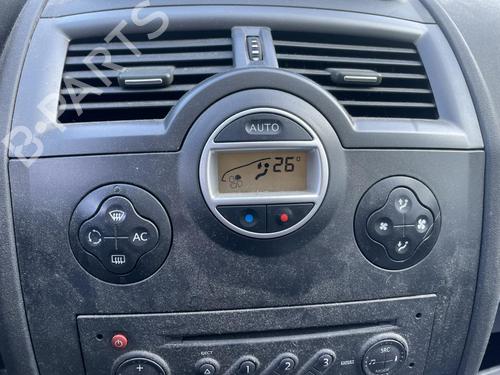 Used Climate control RENAULT MEGANE II Estate (KM0/1_) 1.5 dCi (KM16, KM1E) (106 hp) 26740485