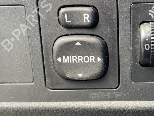 Commande retroviseurs TOYOTA COROLLA Verso (ZER_, ZZE12_, R1_) 2.2 D-4D (AUR10_, AUR10R) (136 hp) 31981789