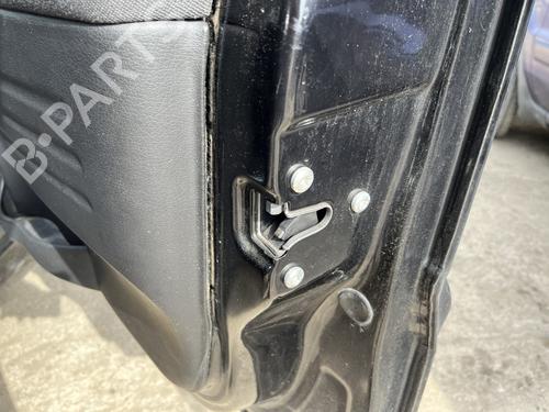 Used Front right lock Front right lock OPEL ZAFIRA A MPV (T98) 2.2 DTI 16V (F75) (125 hp) 36443097 36443097