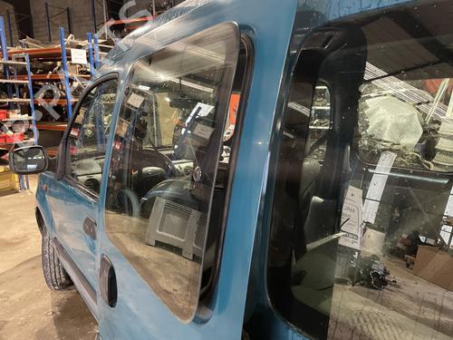 Vidro porta trás esquerda RENAULT KANGOO Express (FC0/1_) 1.5 dCi (FC07, FC1R) (65 hp) 31669709