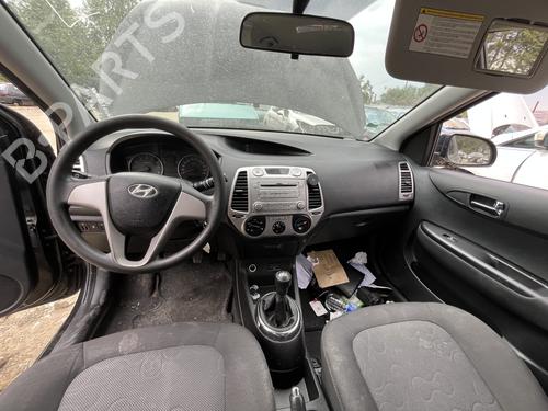 Pedal travão Pedal travão HYUNDAI i20 I (PB, PBT) 1.2 (78 hp) 36684343 36684343