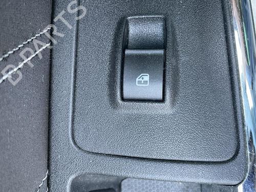 left-rear-window-switch-lancia-delta-iii-844_-2008-2009-2010-2011-2012-2013-2014-27163338 main image