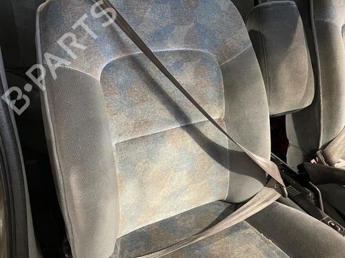 Used Front right seatbelt Front right seatbelt RENAULT LAGUNA I (B56_, 556_) 2.0 (B56C/H/N) (113 hp) 30706205 30706205
