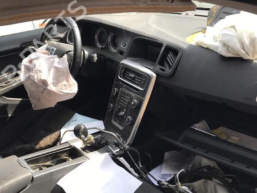 Used Parts VOLVO S60 II (134) DRIVe / D2 2743109