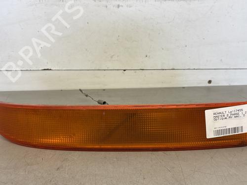 Used Right front indicator RENAULT MASTER II Van (FD) 2.8 dTI (114 hp) 26412564
