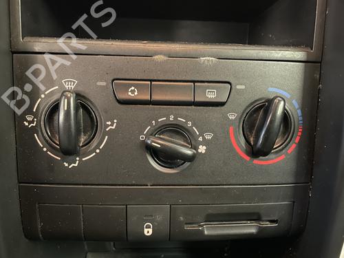 Used Climate control Climate control 33015050 33015050