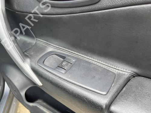 right-front-window-switch-renault-koleos-i-hy_-2008-36521184 main image
