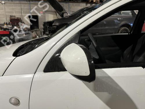 left-mirror-opel-corsa-c-x01-2000-2001-2002-2003-2004-2005-2006-2007-2008-2009-31646983 main image