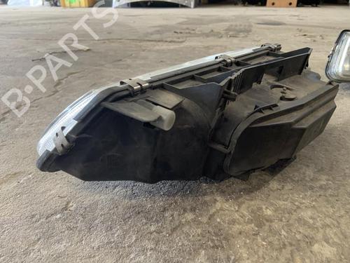 Right headlight CITROËN XANTIA (X1_, X2_) 1.9 Turbo D | BP26422624C29 