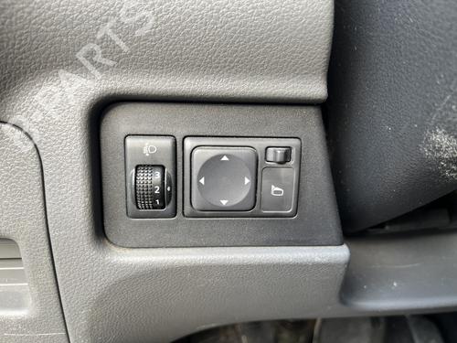 Spejlkontakt Spejlkontakt NISSAN NV200 Van 1.5 dCi 90 (M20, M20N, M20M) (90 hp) 36896994 36896994