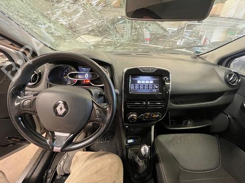 Brugte RENAULT CLIO IV Grandtour (KH_) 1.5 dCi 90 (KHN3, KHN4) 4772082