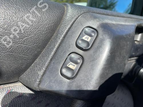 Used Left front window switch Left front window switch CITROËN XANTIA (X1_, X2_) [1993-2003] 35992276 35992276