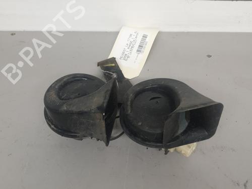 Used Horn PEUGEOT 3008 I MPV (0U_) 1.6 VTi (120 hp) 26424632