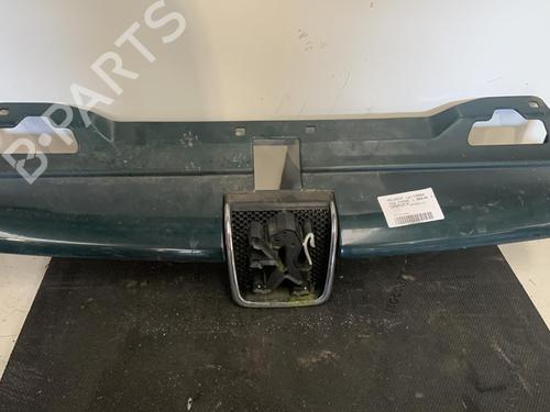 Used Grille PEUGEOT 406 Break (8E/F) 1.9 TD (90 hp) 26417223