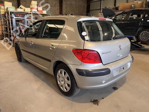 Middle console PEUGEOT 307 (3A/C) 1.4 16V | BP29180547I22 