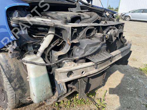 Used Windscreen washer tank RENAULT CLIO III (BR0/1, CR0/1) 1.5 dCi (BR17, CR17) (86 hp) 26436452