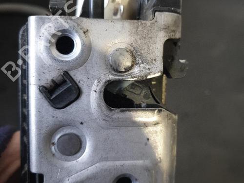 Front left lock PEUGEOT 2008 I (CU_) 1.2 PureTech 82 | BP26422338C98 