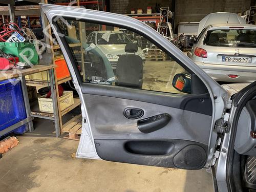 Raamschakelaar links voor PEUGEOT 406 (8B) 1.9 TD | BP30910524I27