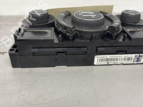 Climate control PEUGEOT 5008 (0U_, 0E_) 1.6 HDi | BP26421588I5 