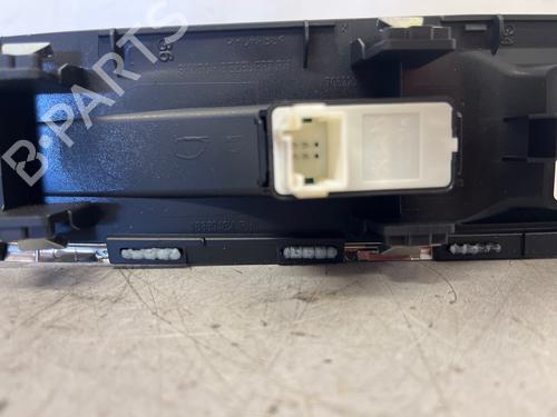 Used Right front window switch Right front window switch PEUGEOT 5008 II (MC_, MJ_, MR_, M4_) 1.5 BlueHDi 130 (MCYHZJ, MCYHZR, MCYHZX) (131 hp) 39175156 39175156