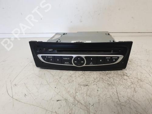 Used Radio RENAULT KOLEOS I (HY_) 2.0 dCi (HY0K) (150 hp) 26426969