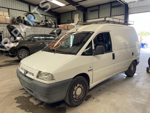 Used Left front steering knuckle CITROËN JUMPY I Van (BS_, BT_, BY_, BZ_) 2.0 HDi 95 (94 hp) 26417683