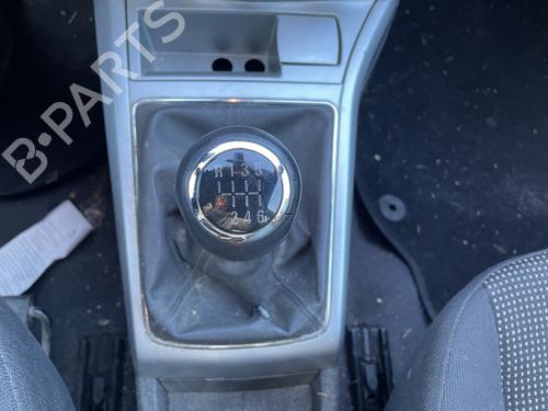 Used Gear lever OPEL ASTRA H GTC (A04) 1.7 CDTI (L08) (125 hp) 32083761
